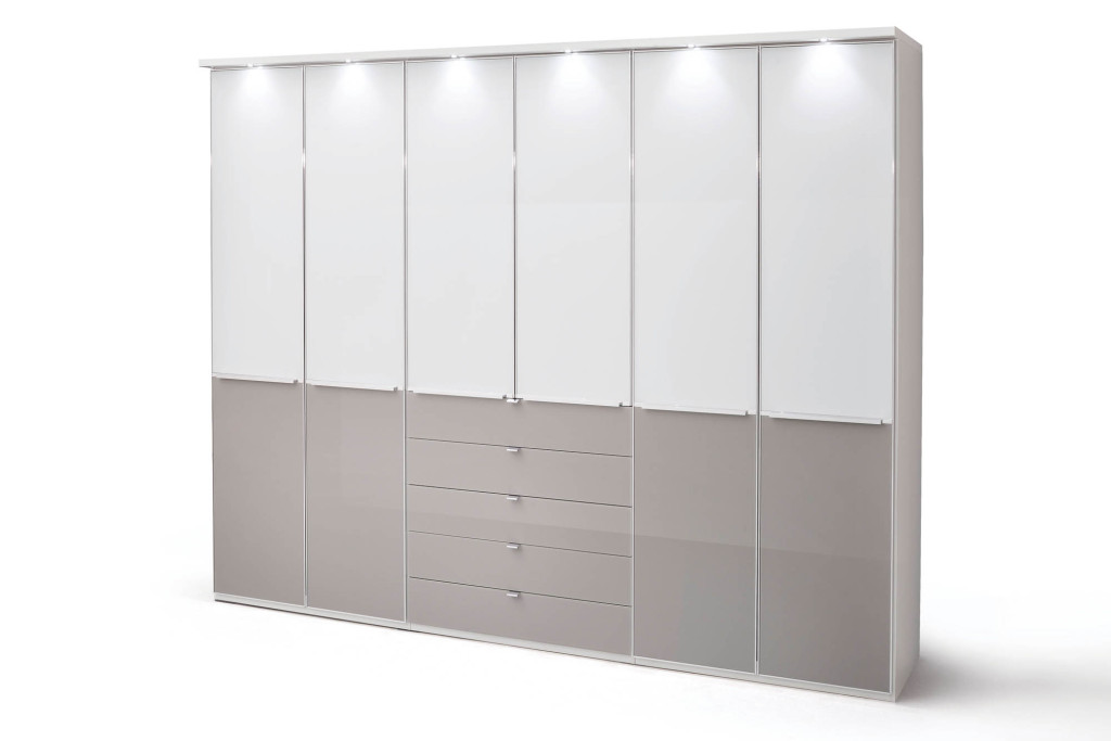 Kleiderschrank